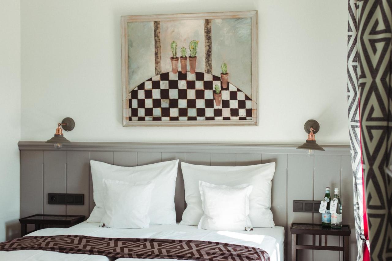 Art Hotel Roma Liepāja Exteriör bild