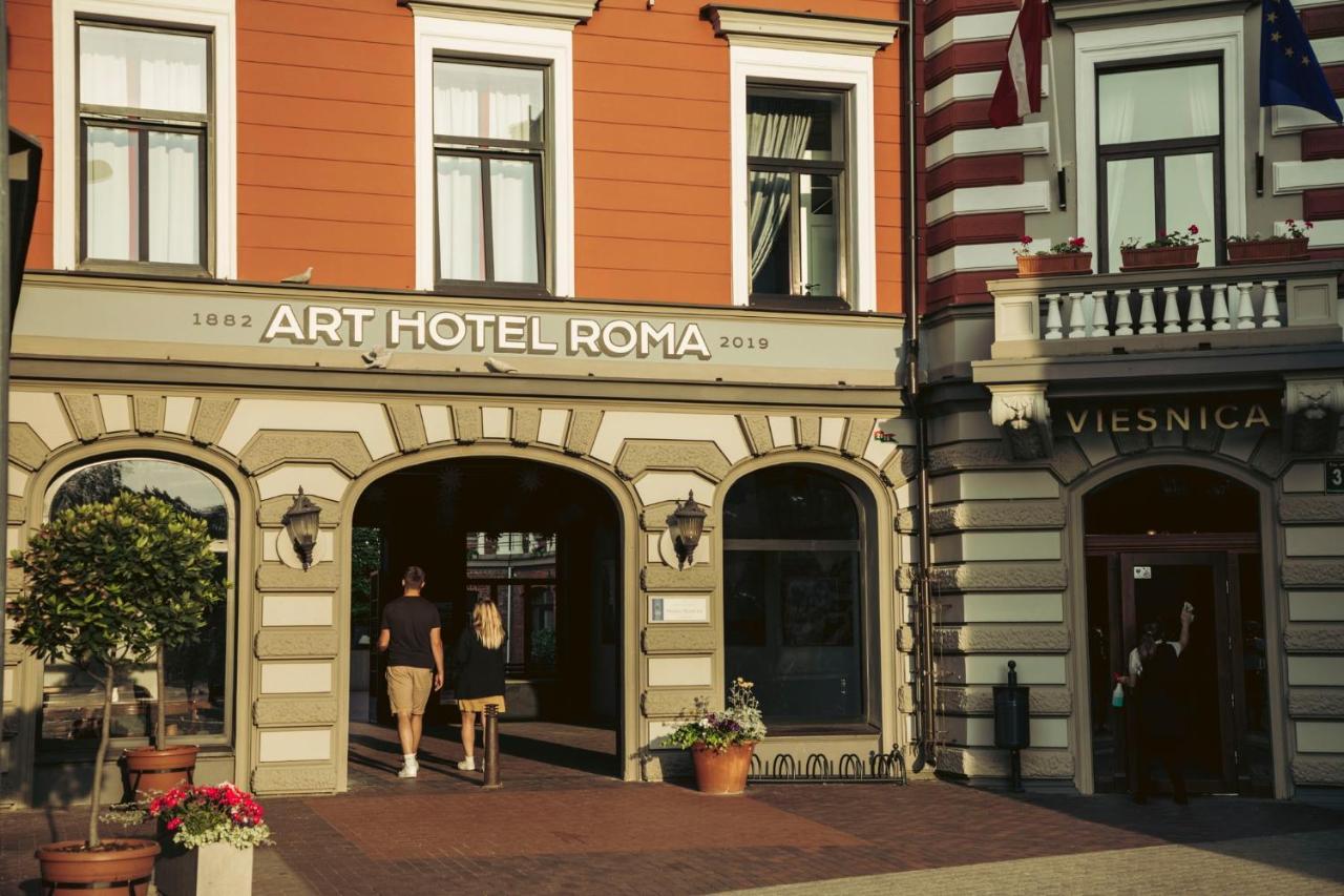 Art Hotel Roma Liepāja Exteriör bild