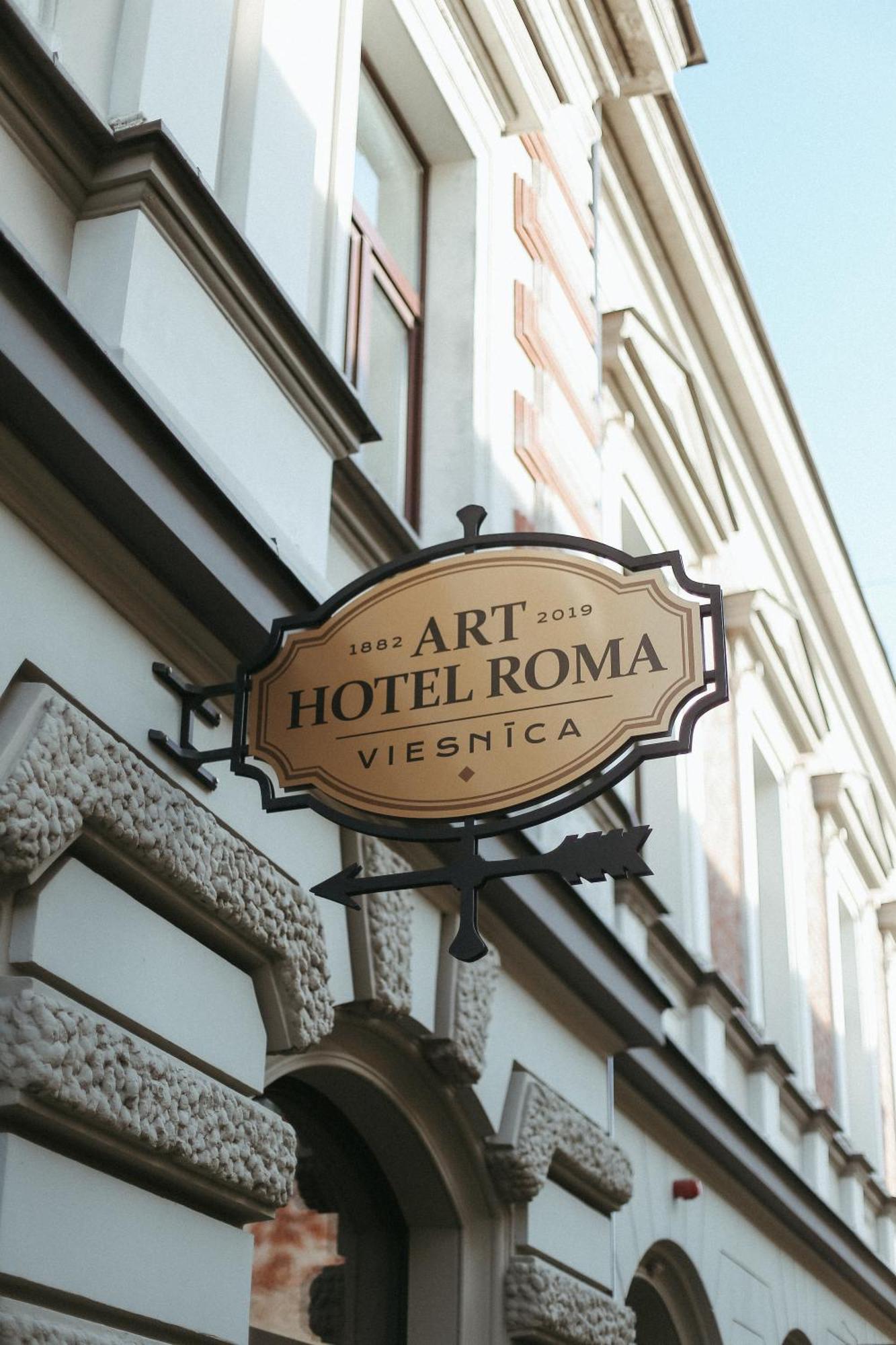 Art Hotel Roma Liepāja Exteriör bild