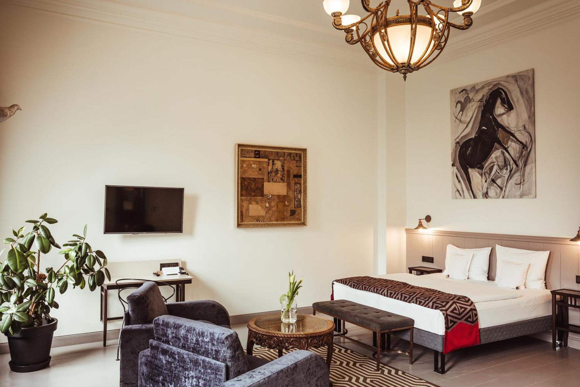 Art Hotel Roma Liepāja Exteriör bild