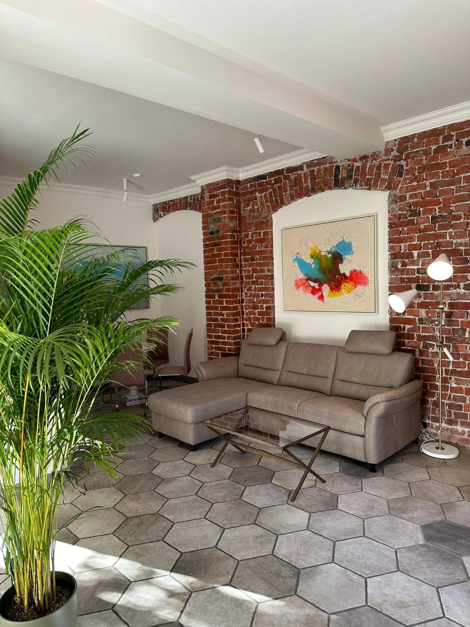 Art Hotel Roma Liepāja Exteriör bild