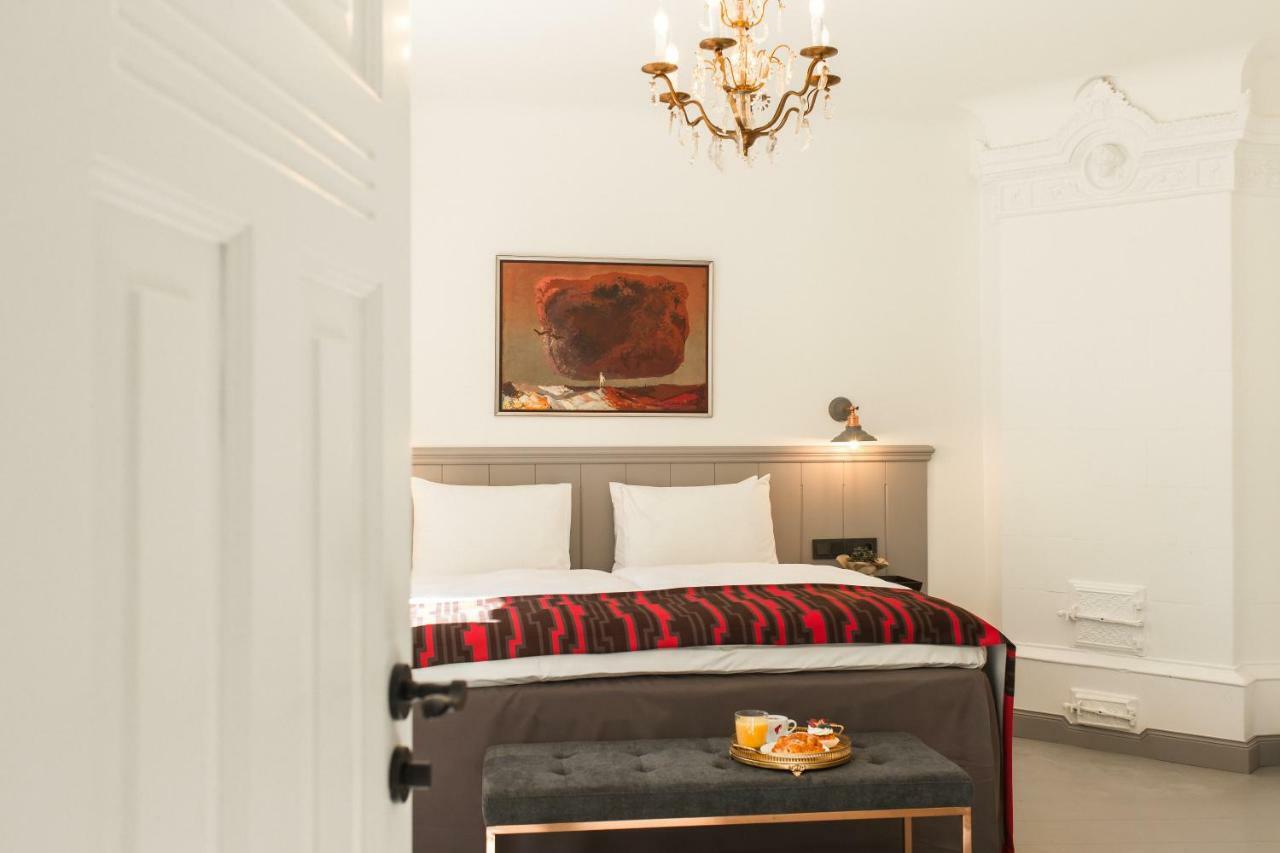 Art Hotel Roma Liepāja Exteriör bild
