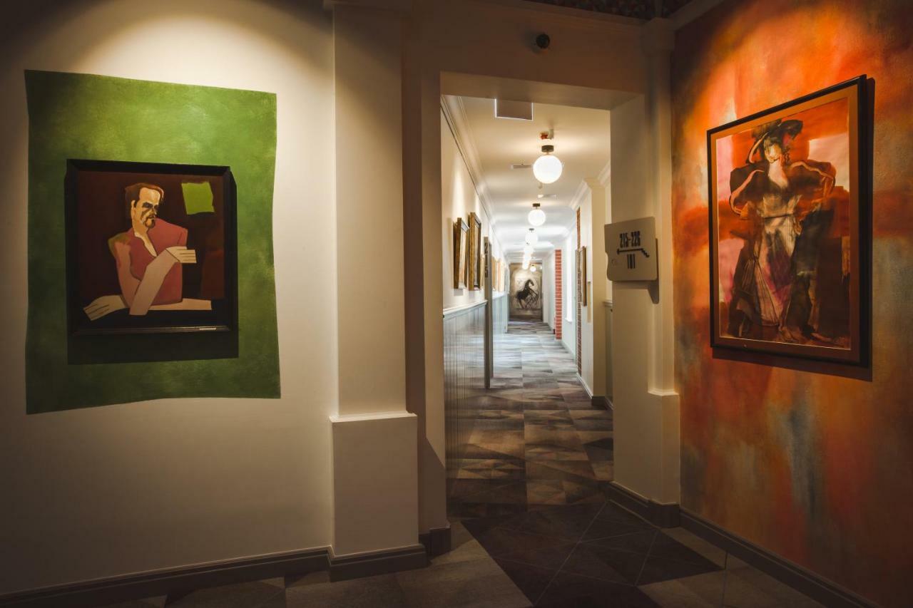 Art Hotel Roma Liepāja Exteriör bild