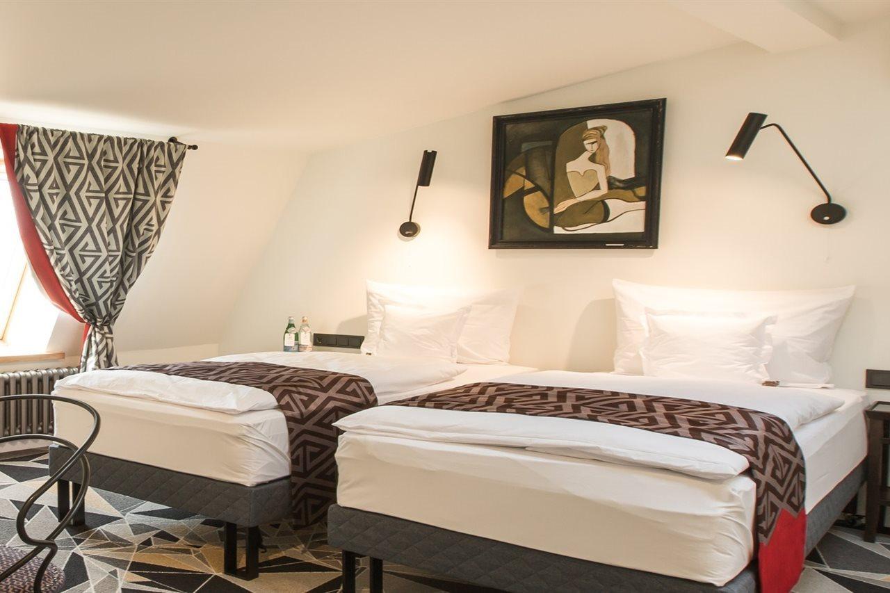 Art Hotel Roma Liepāja Exteriör bild